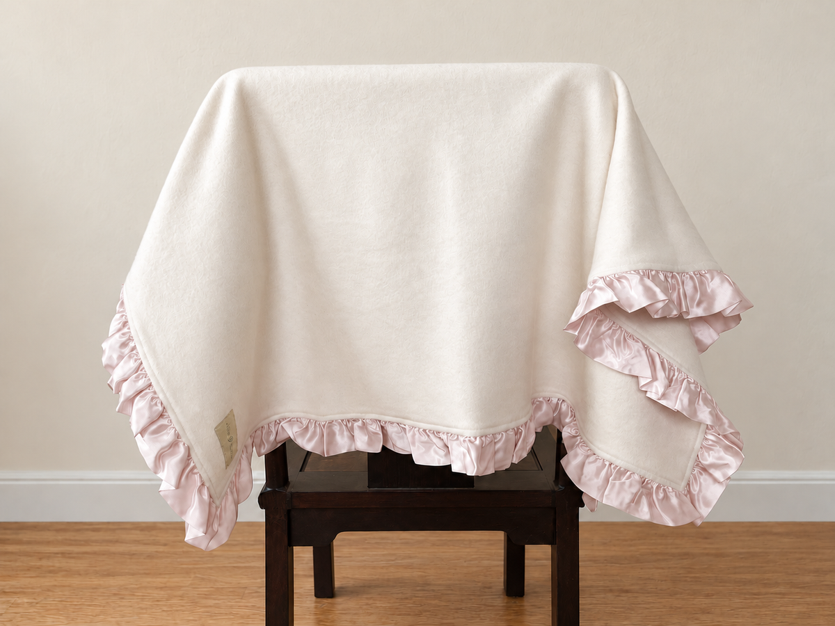 Organic Cotton Fleece Baby Blanket with Silk Ruffle