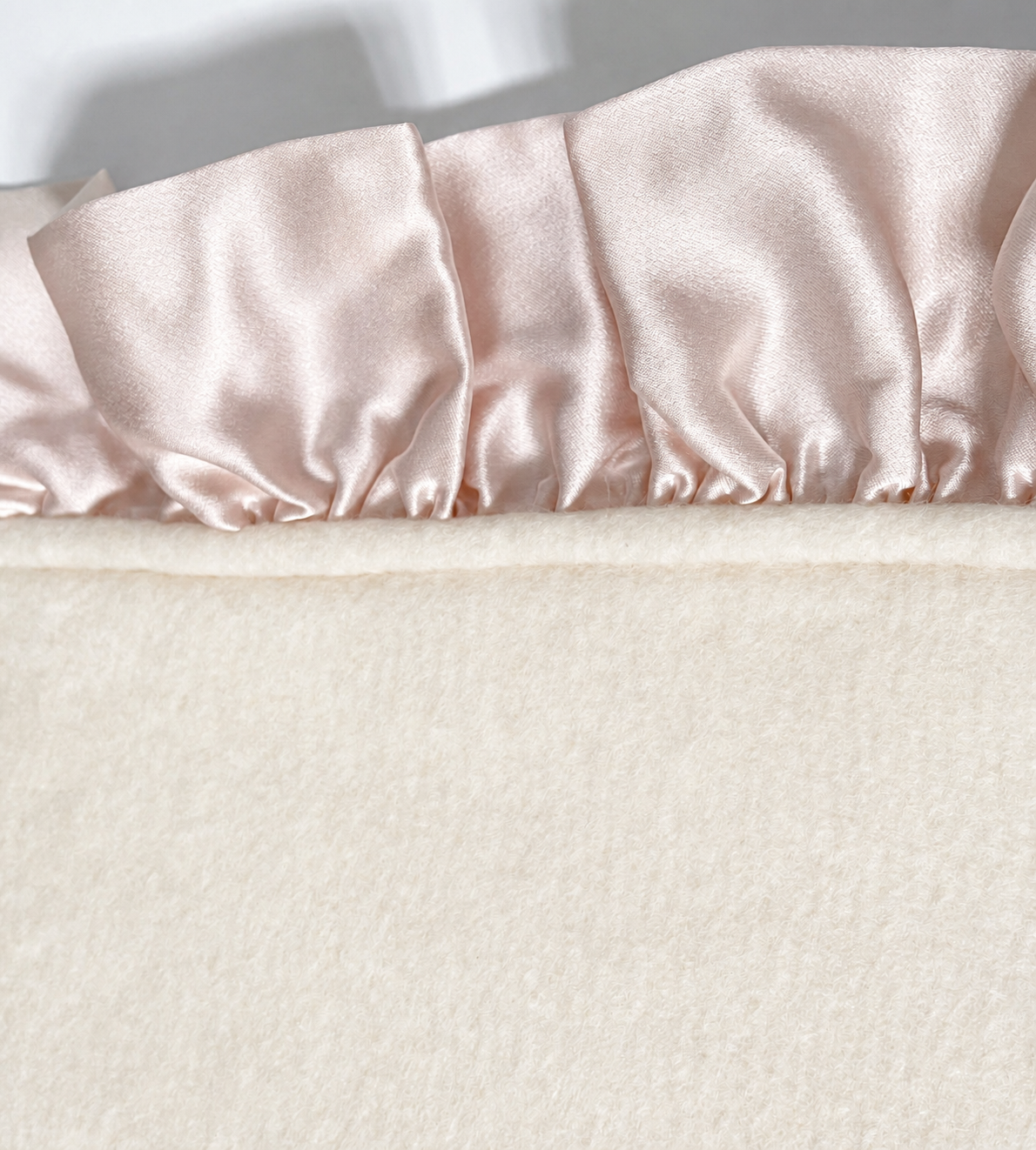 Organic Cotton Fleece Baby Blanket with Silk Ruffle
